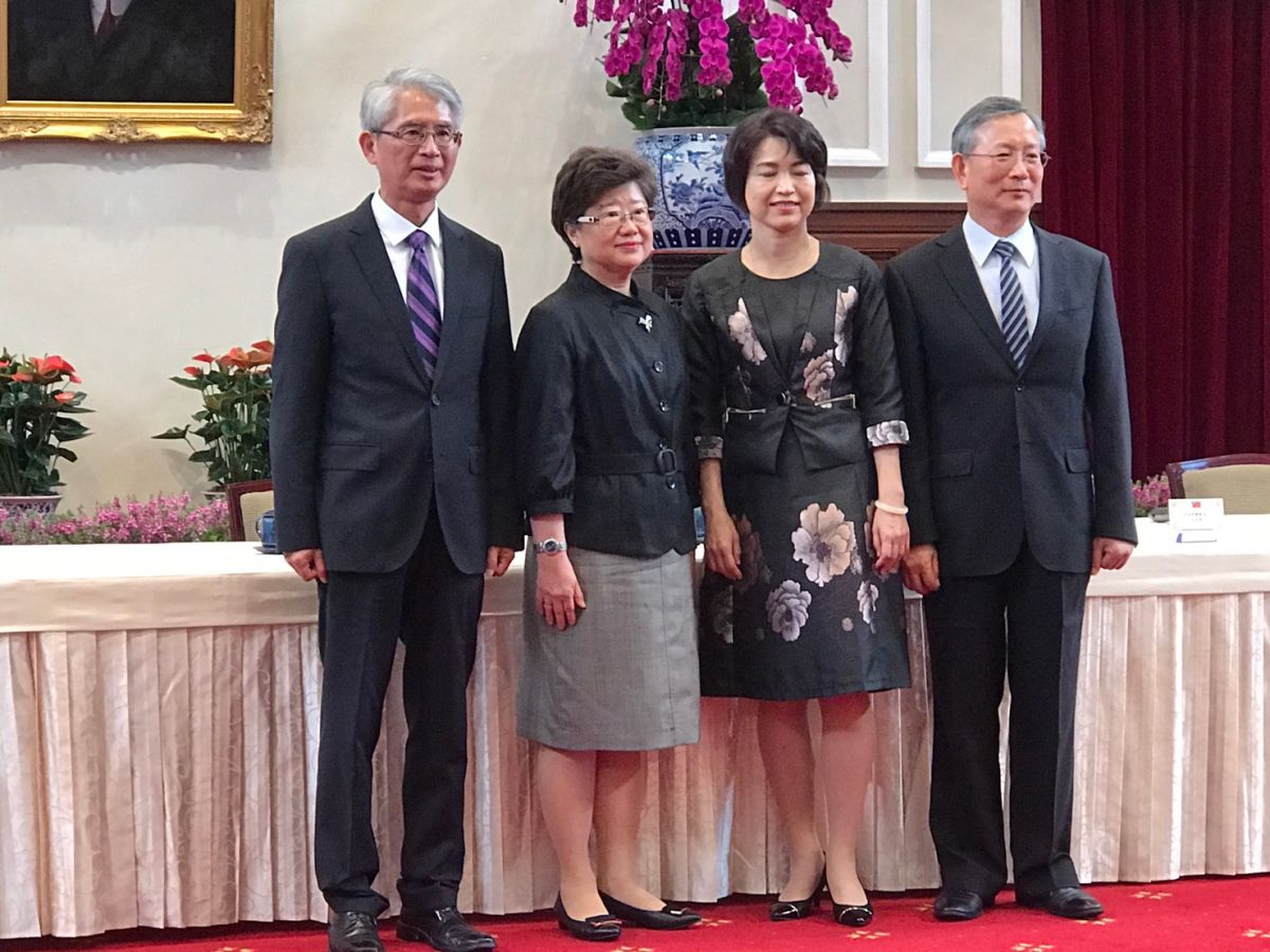 總統府27日公布新一波的大法官人事案，包括曾指「沒有把馬英九教好」的前台大法學院院長謝銘洋、司法院秘書長呂太郎、高雄高等行政法院院長呂惠欽、考選部長蔡宗珍四人。（圖／記者林人芳攝，2019,05,27)