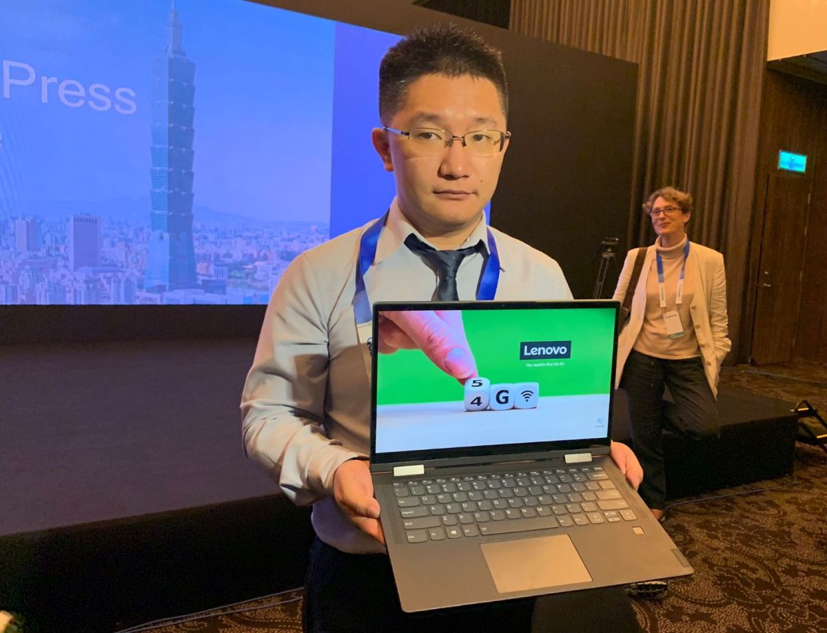 ▲全球首款5G筆電由Lenovo拔得頭籌，系統採高通 Snapdragon 8cx 與 X55 modem。（圖／記者劉士成攝。）