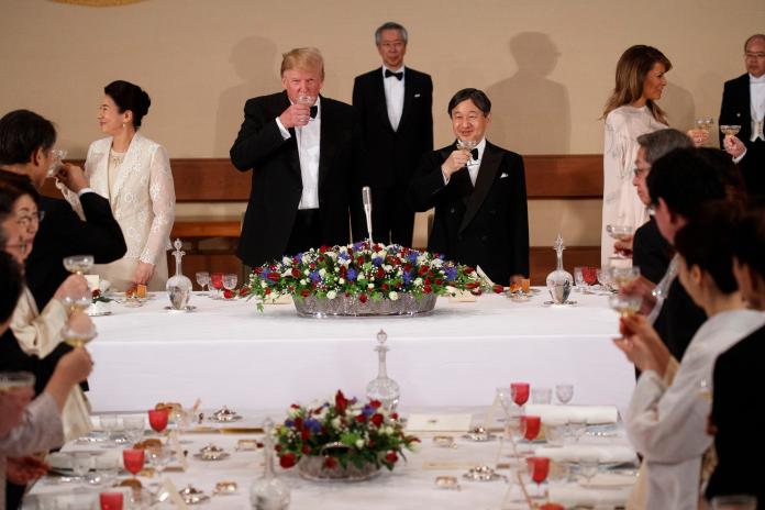 與德仁晚宴「假裝」喝酒　美國總統川普為何滴酒不沾？

