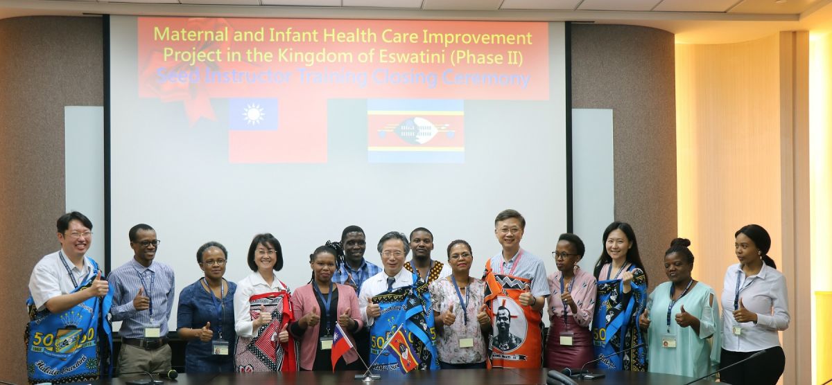 學員受訓完畢並舉行結業式。〔圖／嘉基提供2019.05.30〕