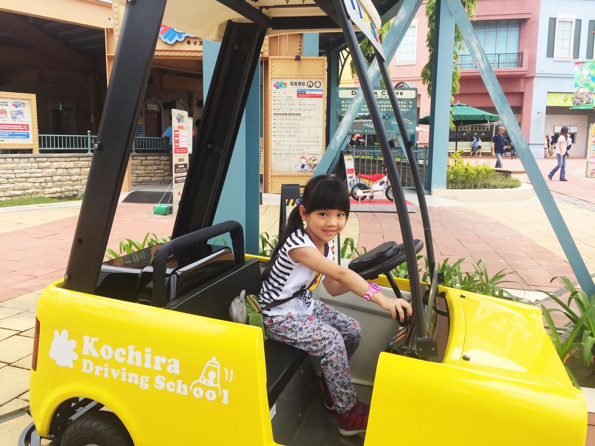 ▲樂園、百貨搶先在六月推出好康活動。（圖／記者陳美嘉攝）