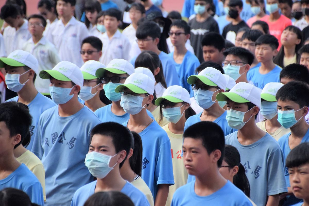 ▲澎湖的流感疫情有逐漸加溫的趨勢，由於國際海上花火節正在舉辦，許多遊客擔心會被傳染，因此澎湖縣政府上緊發條全力防堵。（圖／記者張塵攝，2019.05.31）