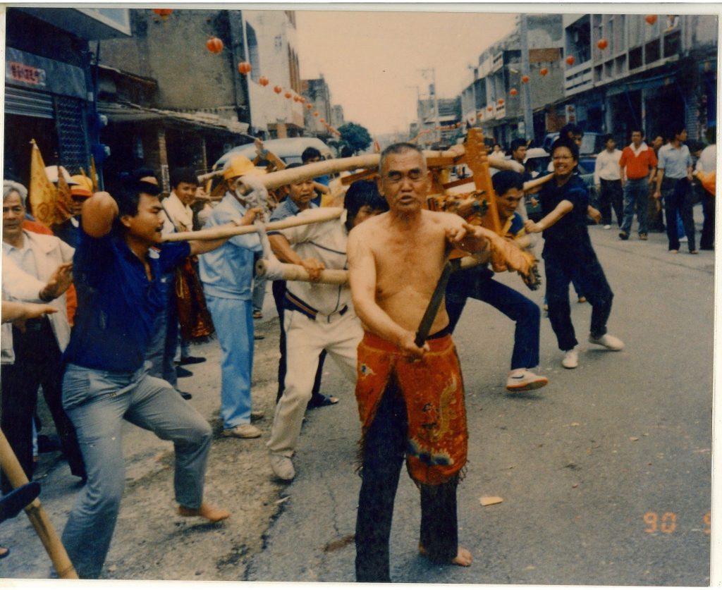 傳奇乩童洪萬安。（圖／翻攝自白沙屯天德宮粉專）