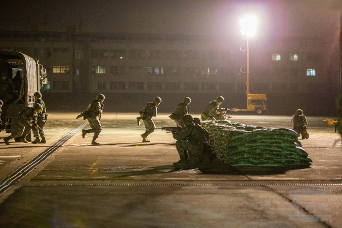 憲兵反空機降操演 強化官兵應變處置能力 軍聞社 NOWnews今日新聞
