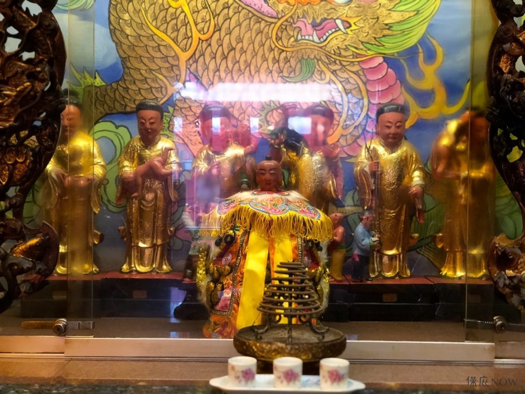 松山慈祐宮十二婆姐。（圖／記者連宜方攝）