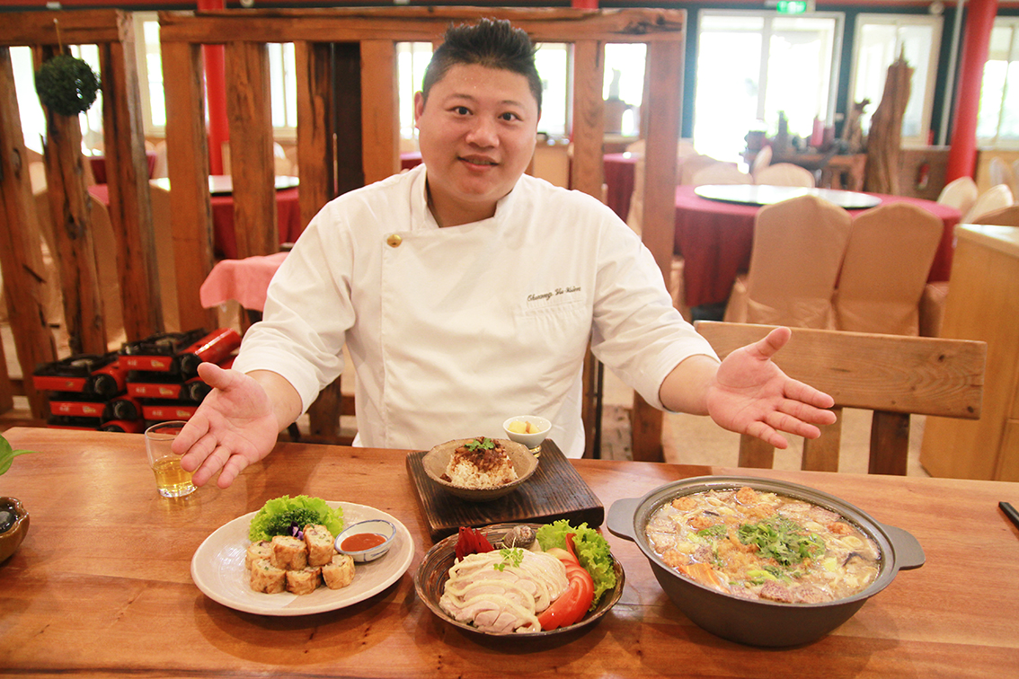 ▲位在吉安鄉干城村銘師父餐廳，第二代主廚莊育賢接手後推出平價料理，吸引小家庭或人數較少的消費者前來用餐。（圖／記者鄭志宏攝）