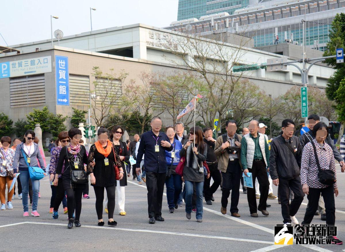 ▲中國藉限縮陸客來台，試圖影響台灣2020大選。（圖／NOWnews資料圖片）