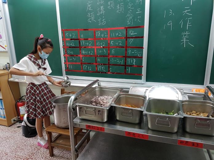 ▲國中小學童「免費營養午餐」是宜蘭縣長林姿妙的重要政策。（圖／記者李清貴攝,2019.06.04)