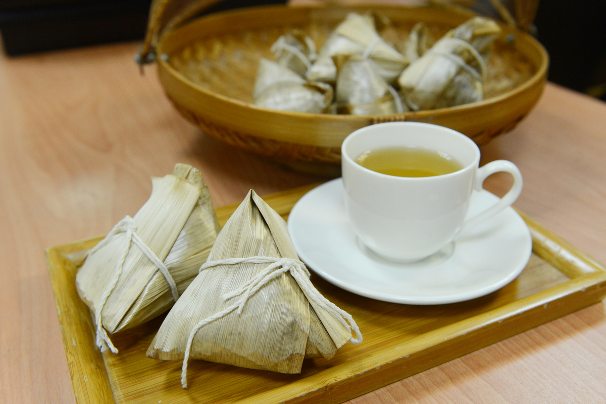 ▲營養師表示，腎臟病患者要避免食用高磷的雜糧養生粽。（圖／台北慈濟醫院提供）