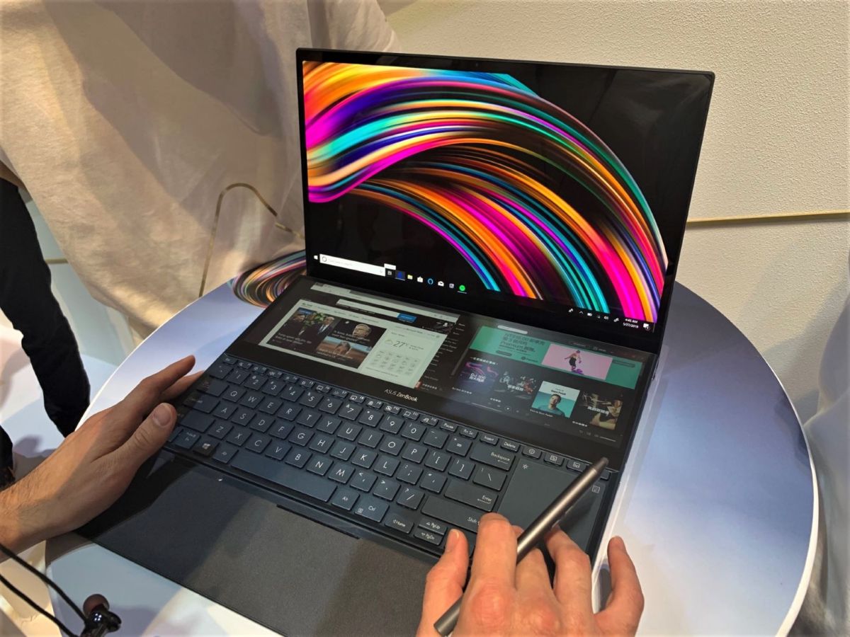 ▲雙螢幕筆電將會成為未來筆電的潮流嗎？相當值得觀察。（圖／記者劉士成攝。2019.05.27）