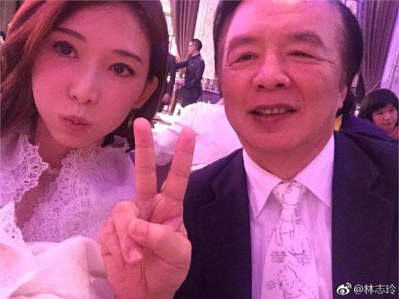▲林志玲和爸爸感情相當好。（圖／翻攝林志玲微博）