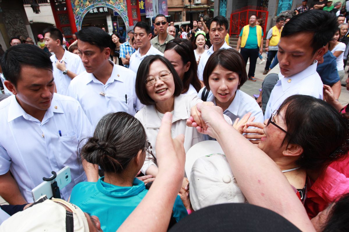 ▲蔡英文指出，韓國瑜所提國道6號的規劃，在馬政府時代就已經做過評估，很多的技術困難上面是沒有辦法克服的，所以可行性並不高。（圖／記者李春台攝,2019.06.09）