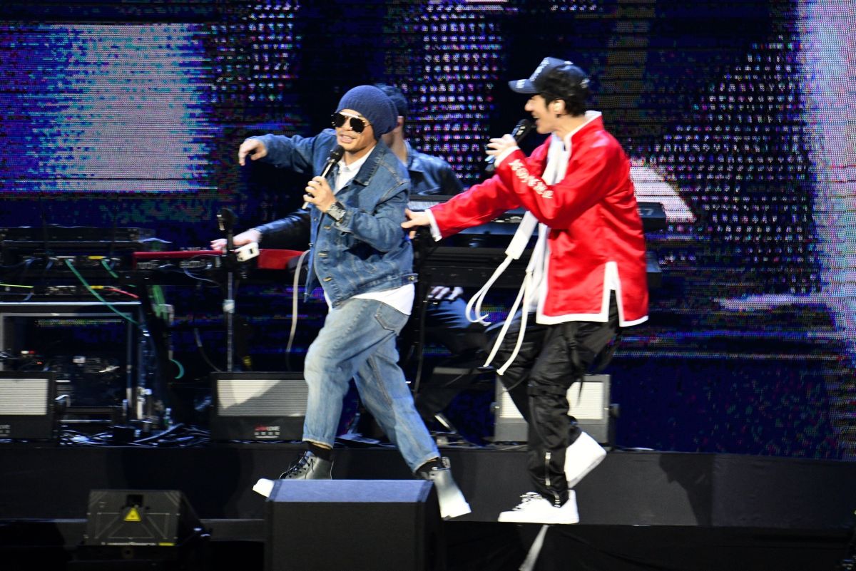 ▲王力宏（右）想把黃明志趕下台。（圖／記者林柏年攝）