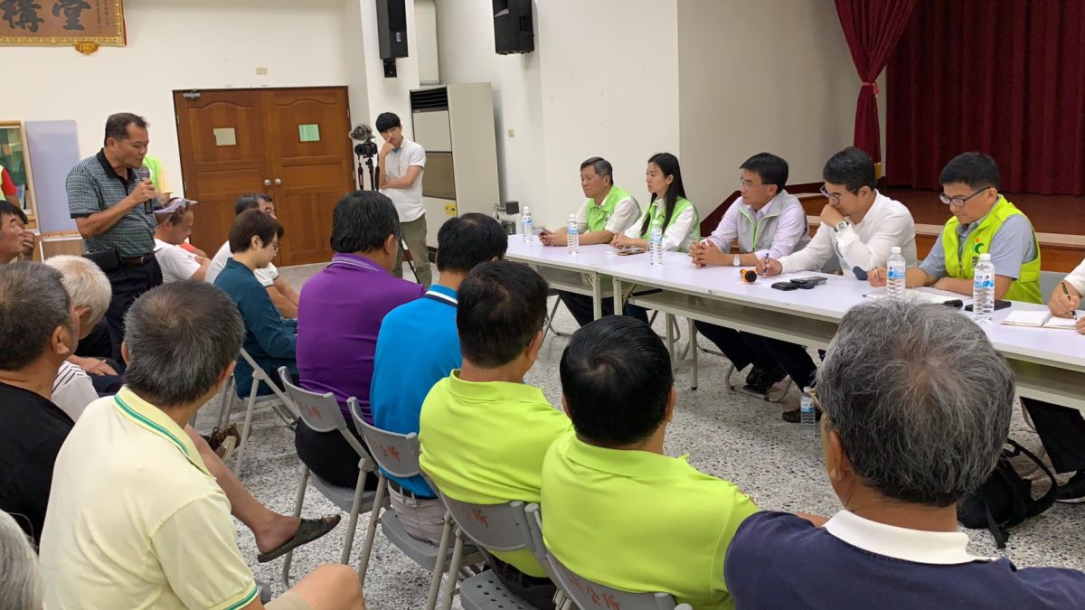 ▲立委劉建國邀農委會主委陳吉仲及農糧署南下與筍農協調。（圖／記者蘇榮泉攝，2019.06.12）