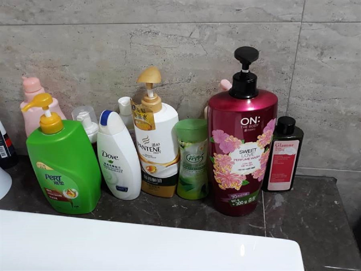 ▲夫讚新沐浴乳香又持久！人妻一看「包裝」傻眼：也太遲鈍...（圖／翻攝自臉書社團「爆怨公社」）