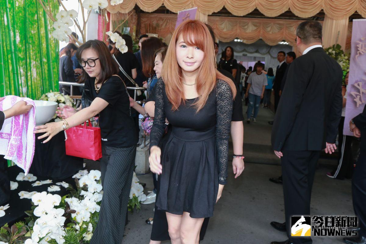 ▲Makiyo現身賀一航告別式。（圖／記者葉政勳攝 , 2019.06.15）