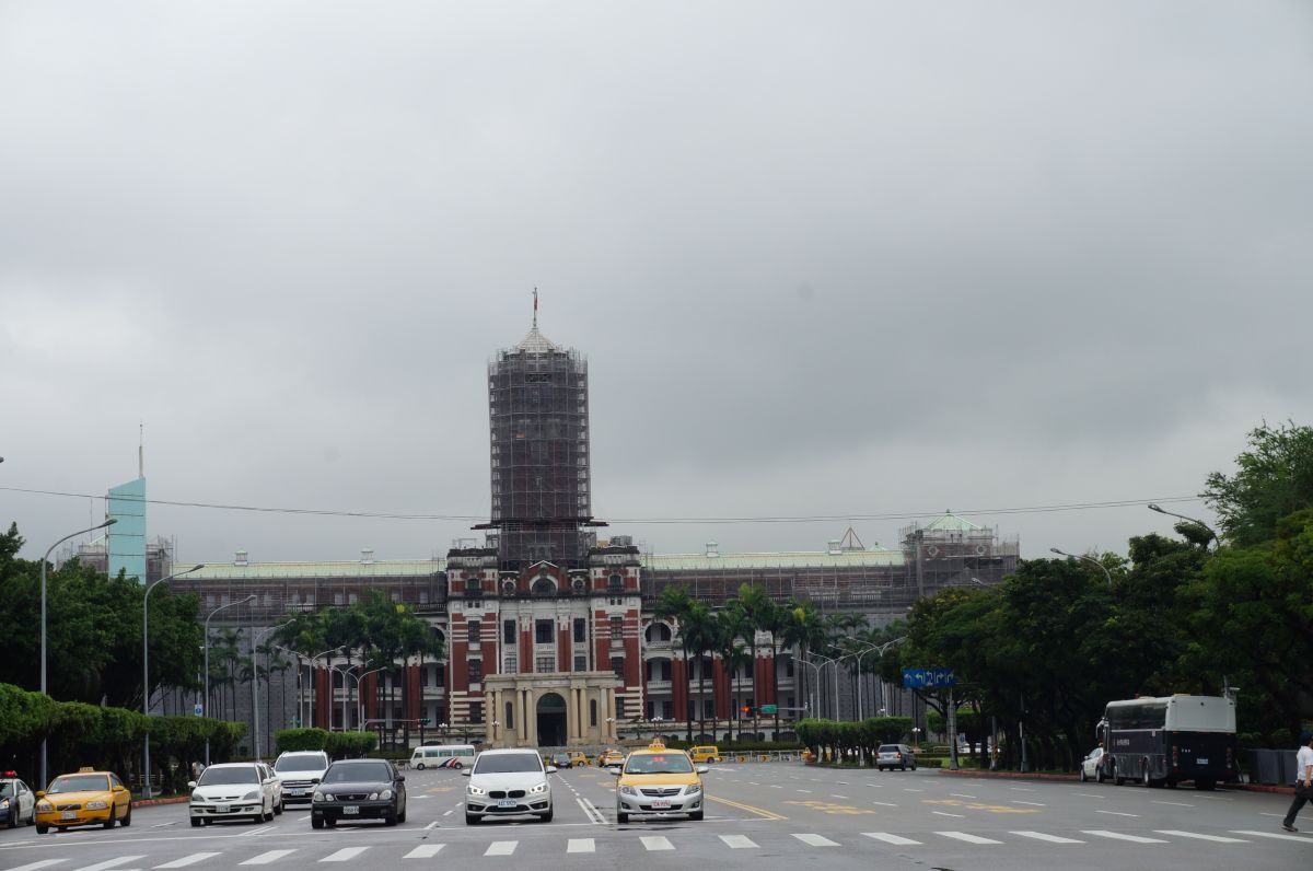 ▲為了強化總統府安全，軍方決定將憲兵202指揮部遷到比現址距離總統府更近的位置。（圖／記者呂炯昌攝）