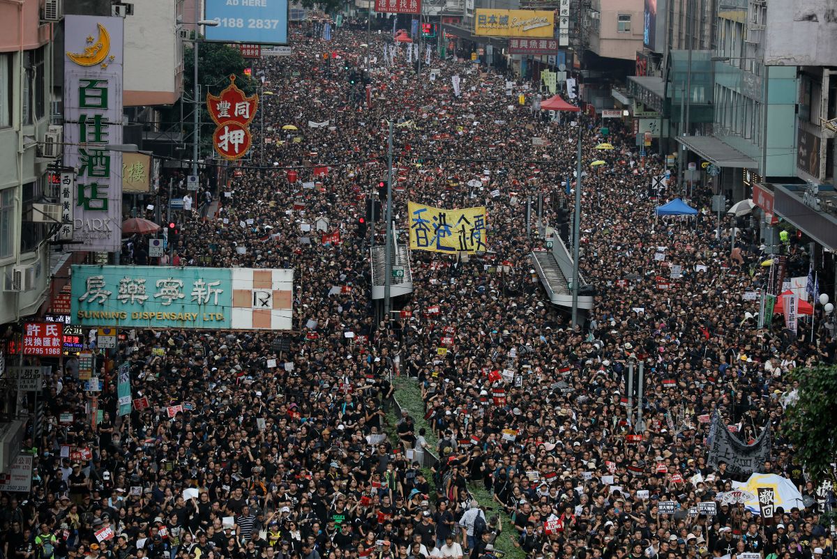 ▲昨（ 16 ）日香港人民第 4 度上街大遊行，抗爭惡法。（圖／達志影像／美聯社）