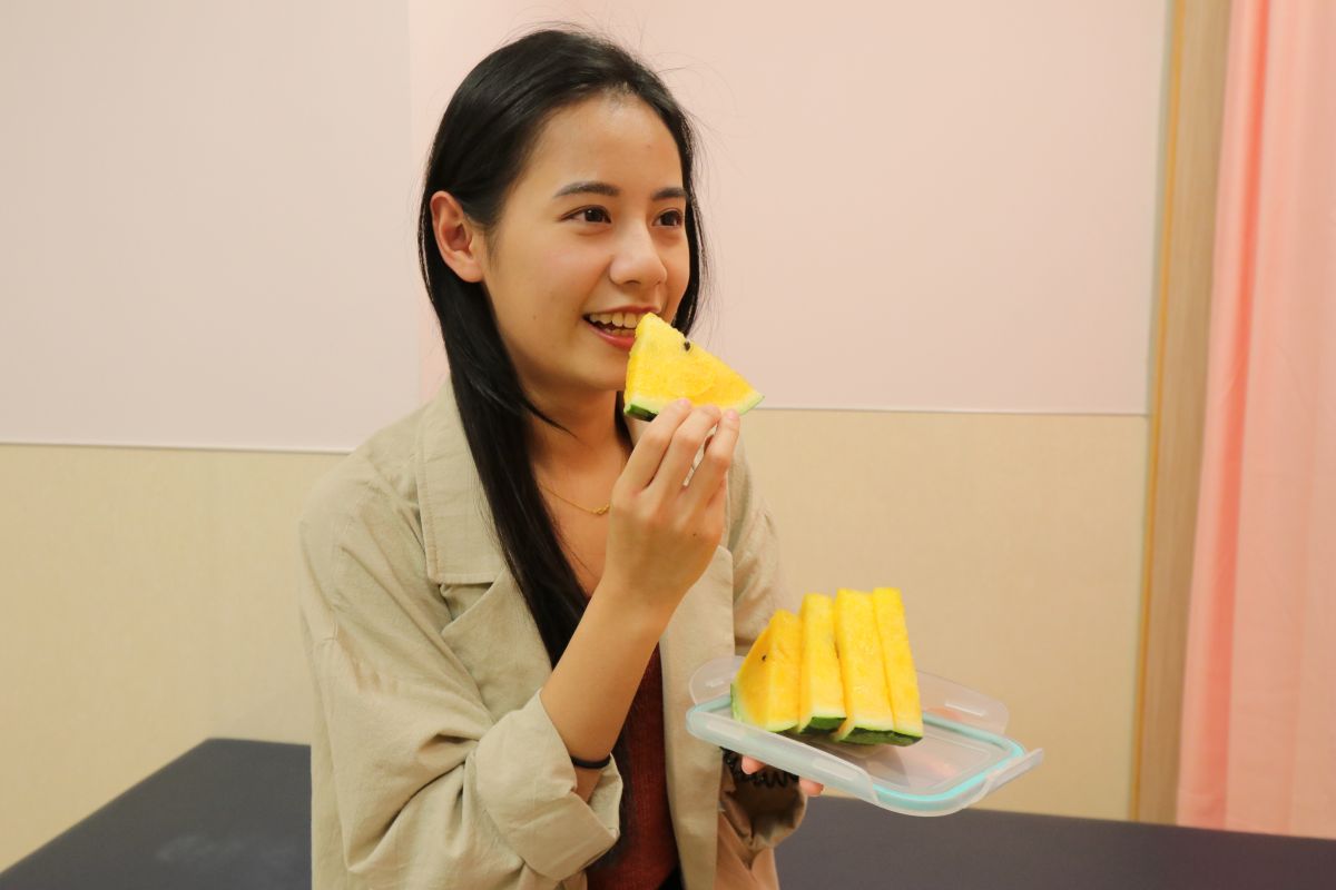 ▲腎臟病患者夏天吃西瓜消暑前應與醫師諮詢（圖非當事人）。（圖／亞大附屬醫院提供）