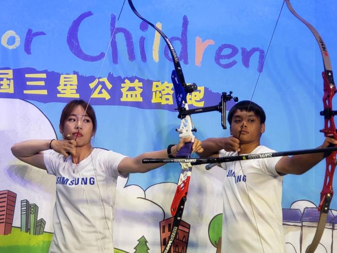 譚雅婷和彭祥貴一起參加三星2019第15屆公益路跑「Run For Children」記者會。（圖／黃建霖攝）