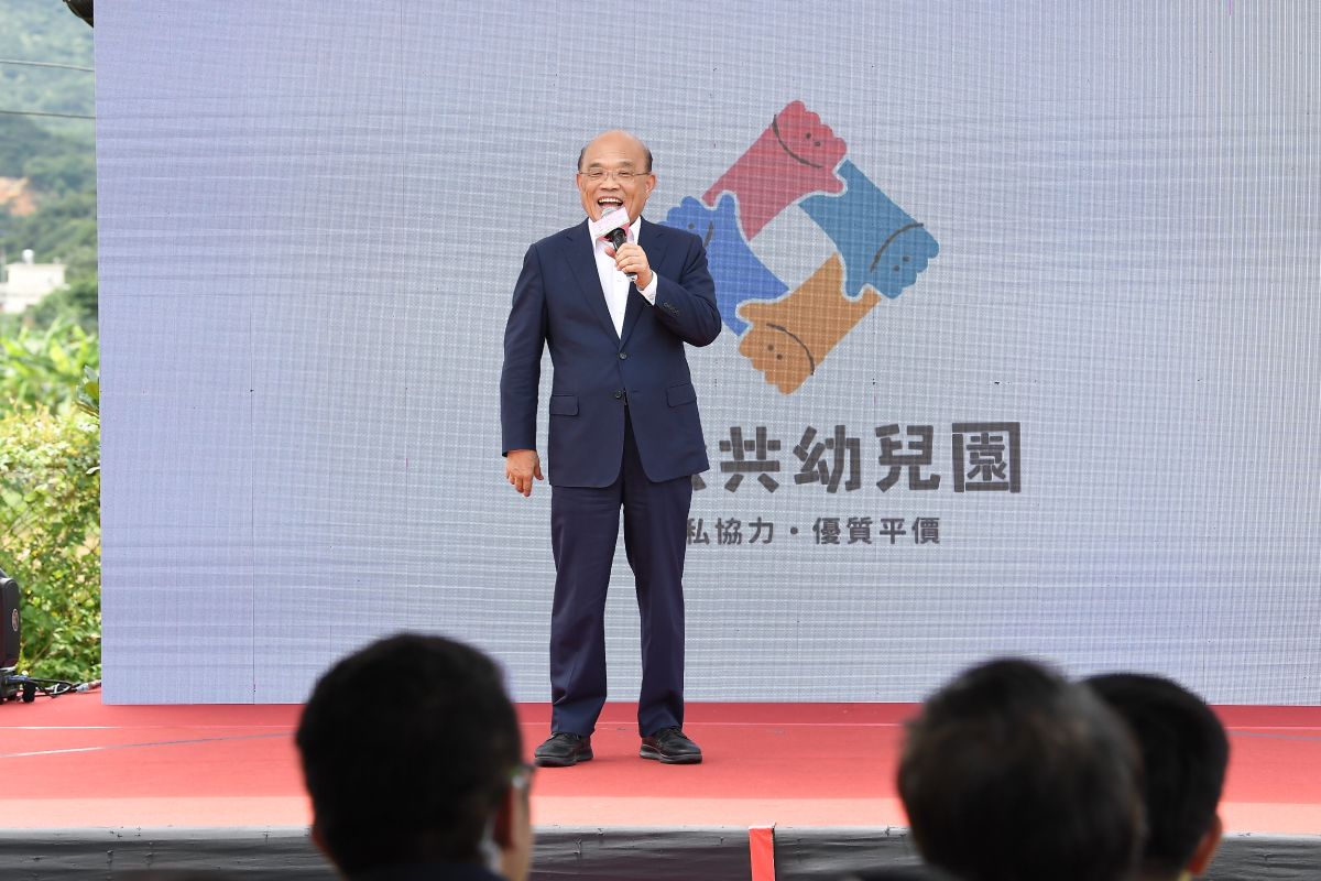 民進黨統初選結束，由現任總統蔡英文代表民進黨出征2020總統選戰，不過副手人選隨即也浮上檯面。對此，蘇貞昌21日受訪時表示，他有打給賴清德，賴願意幫忙，但「英蘇配就不必了！」（圖／行政院提供）