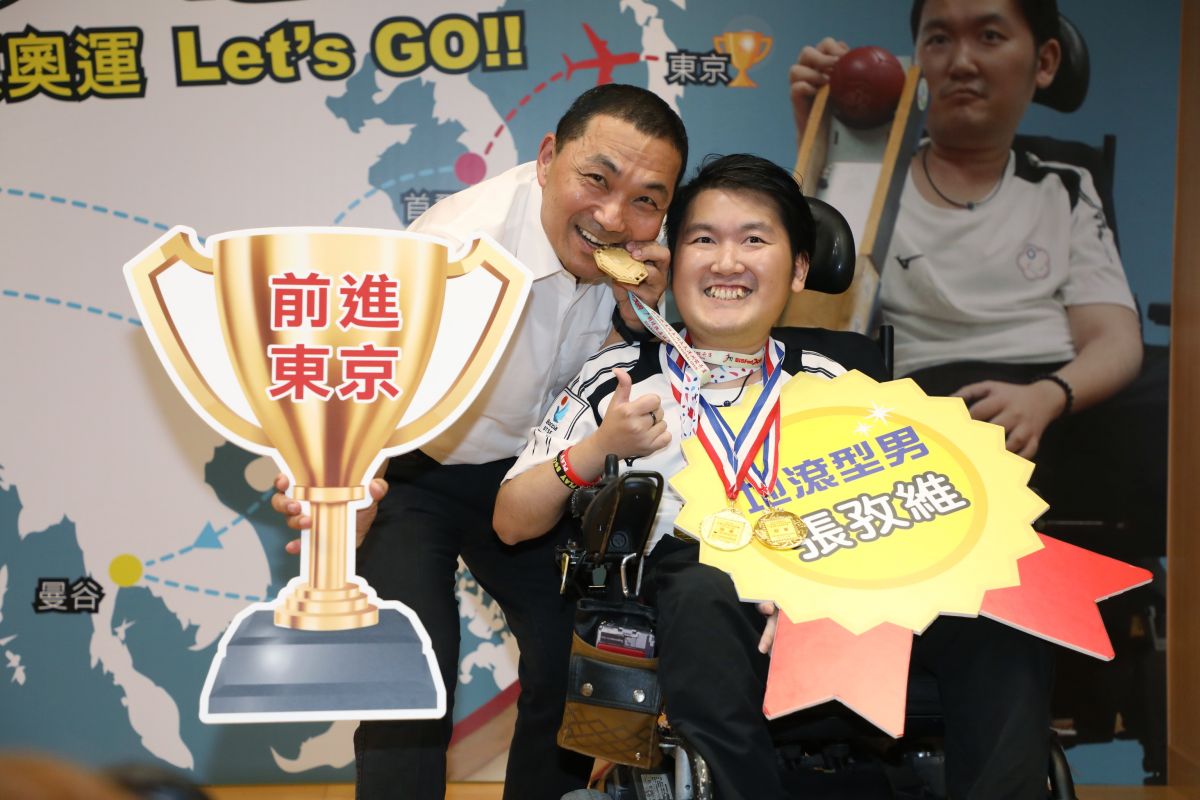 ▲患有肌肉萎縮症的地板滾球國手張孜維，即將前往韓國首爾參加亞洲及大洋洲錦標賽，新北市長侯友宜期許他奪下冠軍，挺進2020東京帕運。（圖／記者蔡琇惠攝，2019.06.24）

