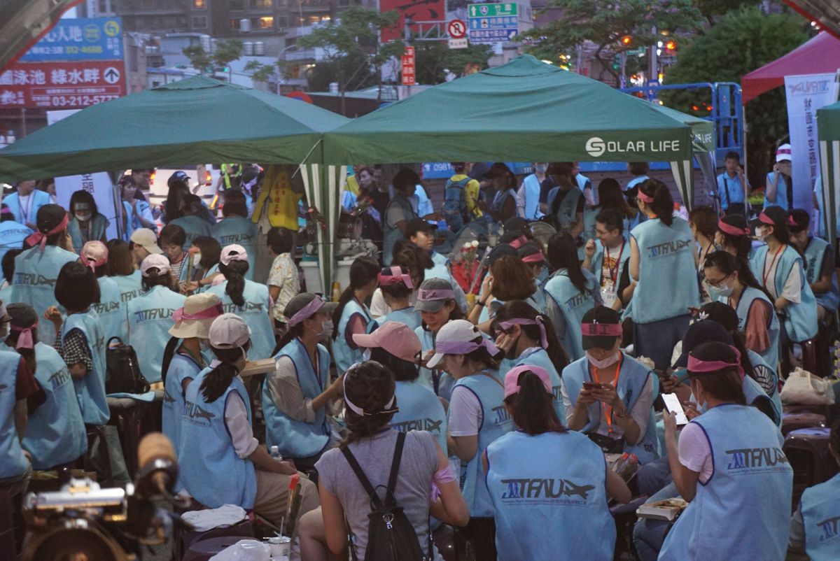 ▲長榮空服員罷工已邁入第 7 天。（圖/  NOWnews 資料照片）