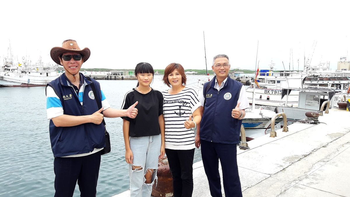 ▲澎湖縣望安鄉的將澳國中傳來一個好消息，就是具有新住民子女身分的陳女真同學，榮獲2019總統教育獎的殊榮。（圖／移民署澎湖站提供，2019.06.26）