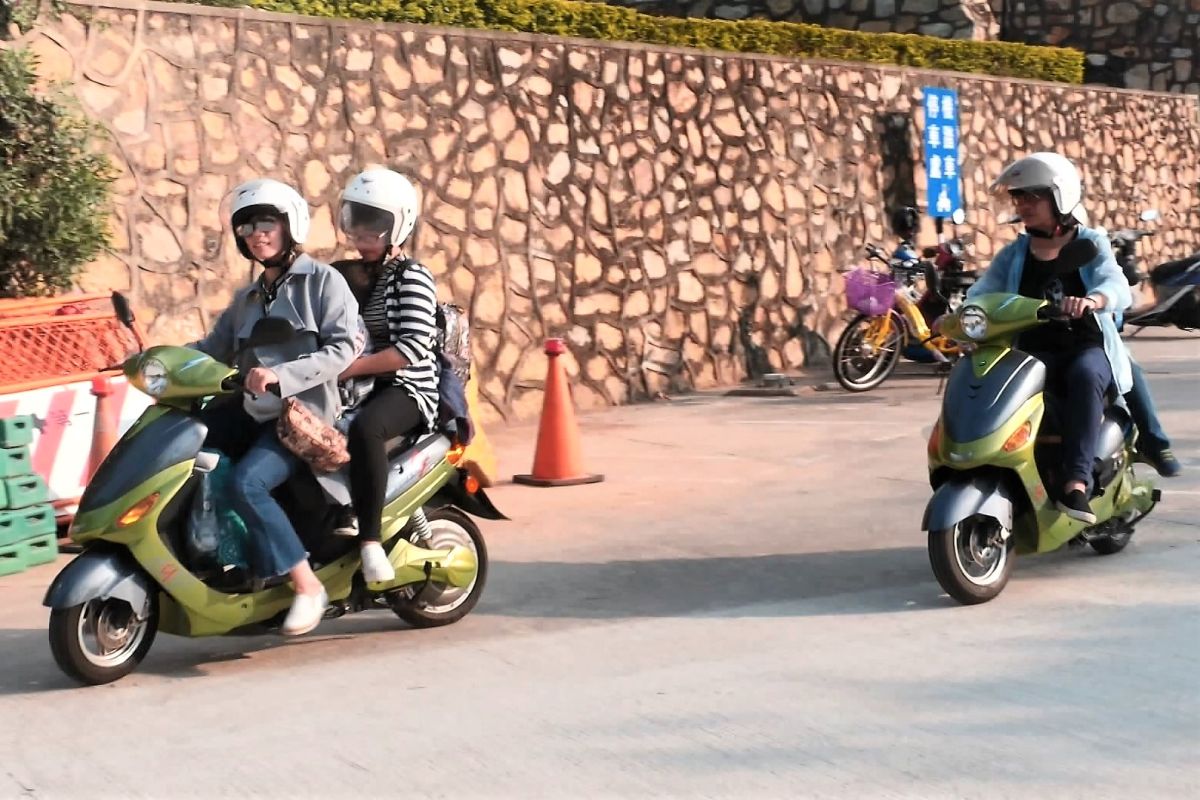 ▲陸客因違反交通規則遭開罰，這個月已有上百件之多，用路安全令人擔憂。（圖／蔡若喬攝, 2019.06.26）