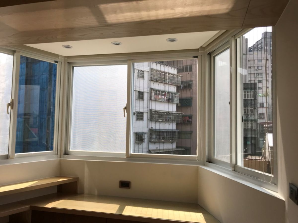 ▲家有小孩，應加裝防墜鐵窗保安全。(圖／家舒適提供)