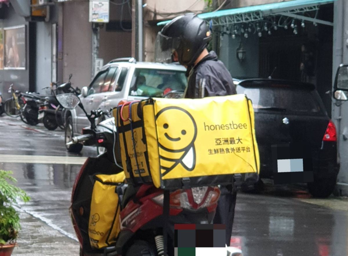 ▲外送平台honestbee誠實蜜蜂爆發拖欠貨款，現在公告自28日起暫停所有營運項目。（圖／NOWnews資料照片）