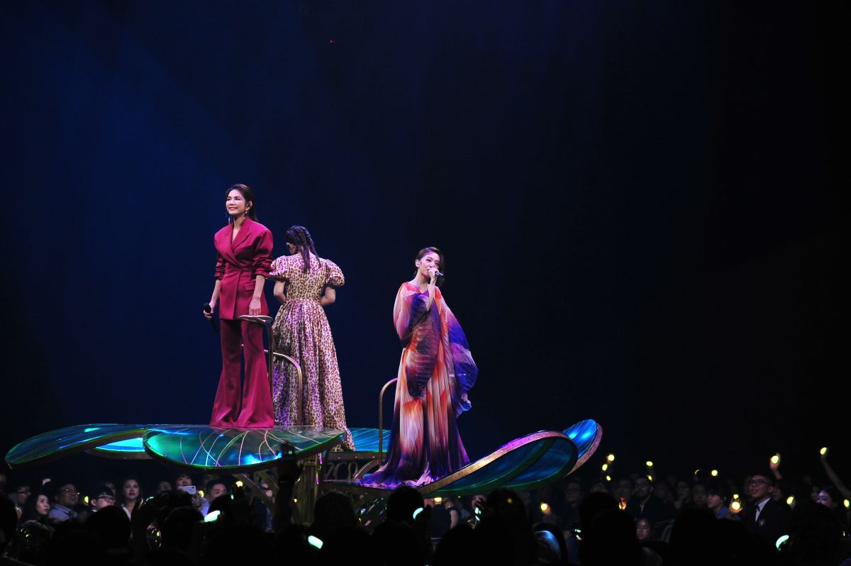 ▲S.H.E合體表演第一句大走音。（圖／台視）
