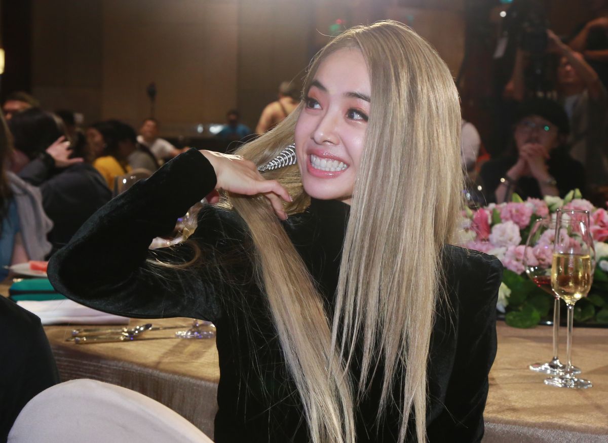 ▲蔡依林金曲30獲得年度專輯、年度歌曲兩大獎開心慶功。（圖／記者葉政勳攝 , 2019.06.30）