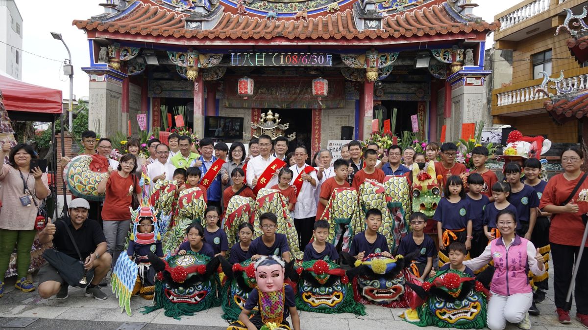 ▲地方舞龍舞獅陣頭歡迎內政部長徐國勇等人。（圖／記者蘇榮泉攝，2019.06.30）