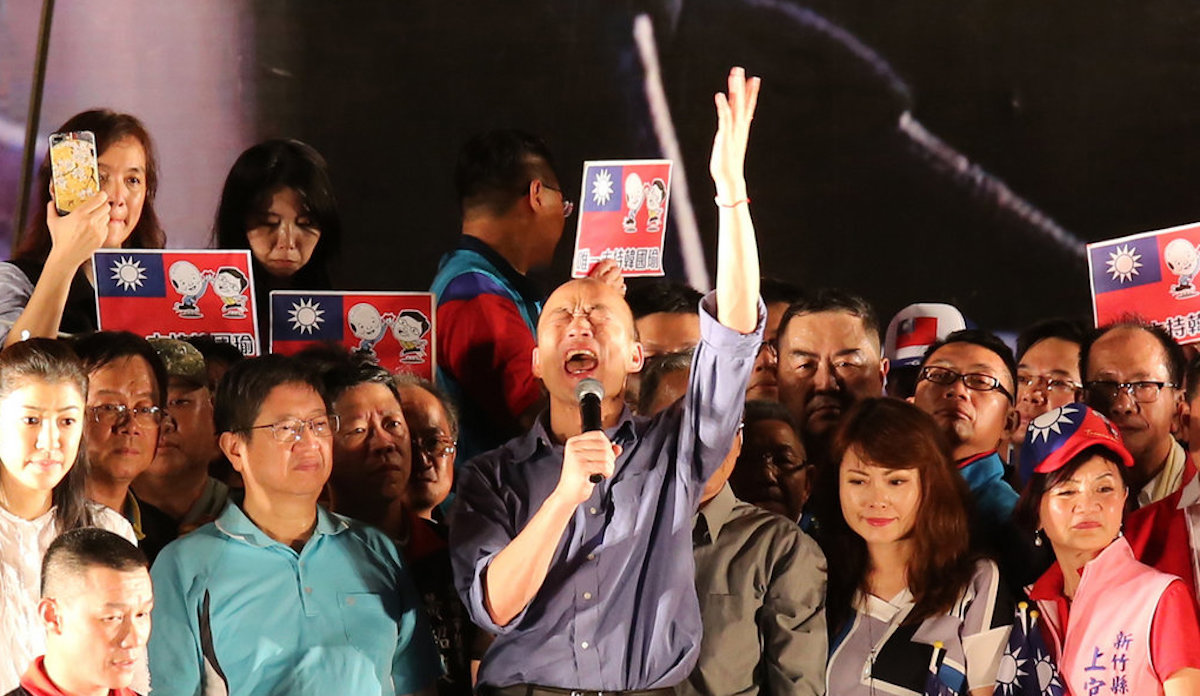 ▲台北市長柯文哲幕僚李縉穎上午在 PTT 上 PO 出一篇「一位藍底鑲白旗政治幕僚的真心話」的文章表示「高雄市長韓國瑜將在初選勝出，很高機率當選總統」。（圖／中央社資料圖片）