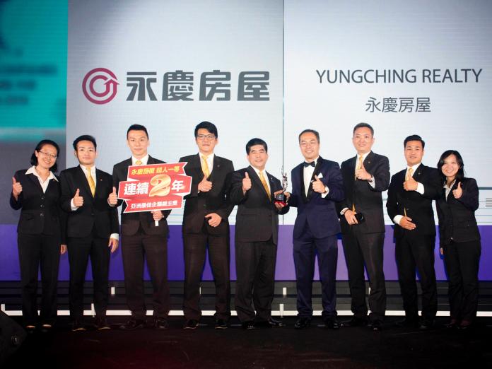 《HR Asia》雜誌6/28公布第二屆台灣「亞洲最佳企業雇主奬」，由總經理吳良治(圖中)，代表領獎。（圖／資料照片）
