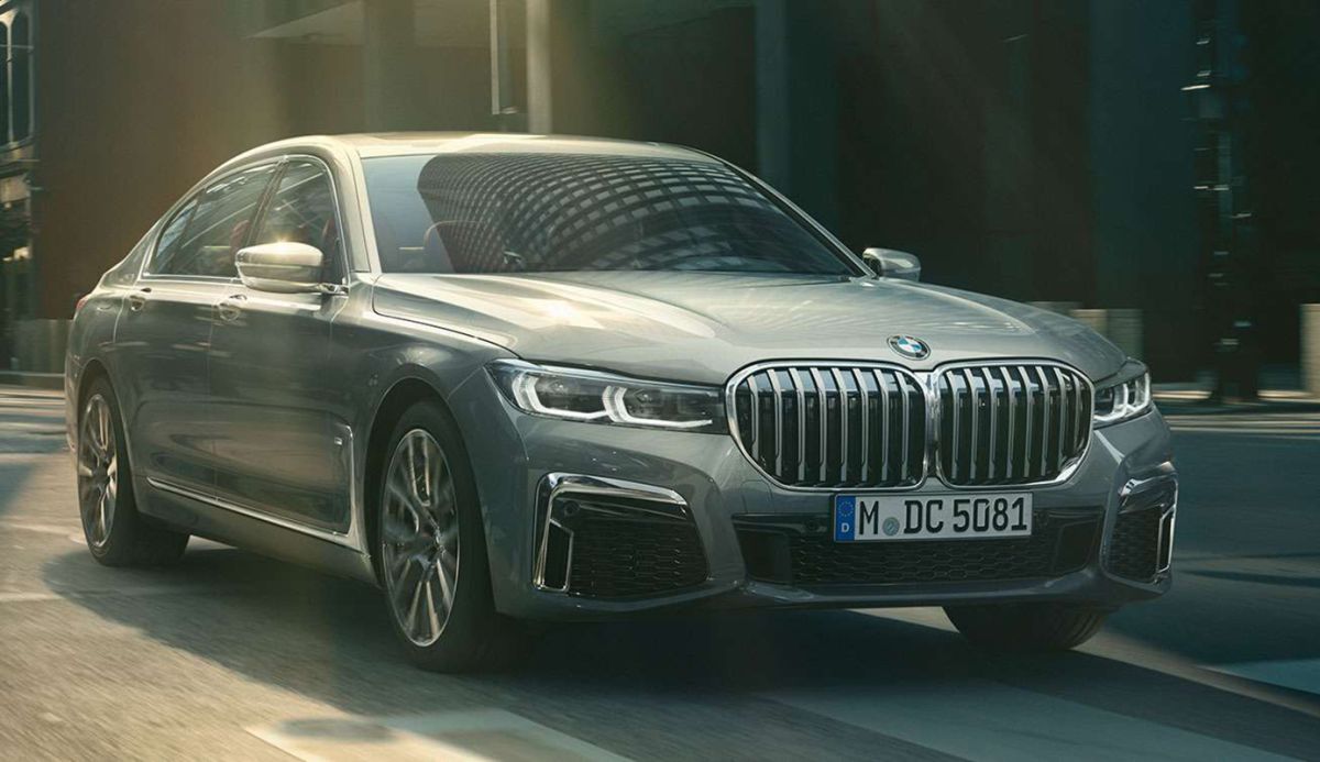 ▲深受頂級房車關注的BMW大7系列今（1）日在台推出G11/G12 世代 7 Series 小改款車型。（圖／翻攝BMW網站）