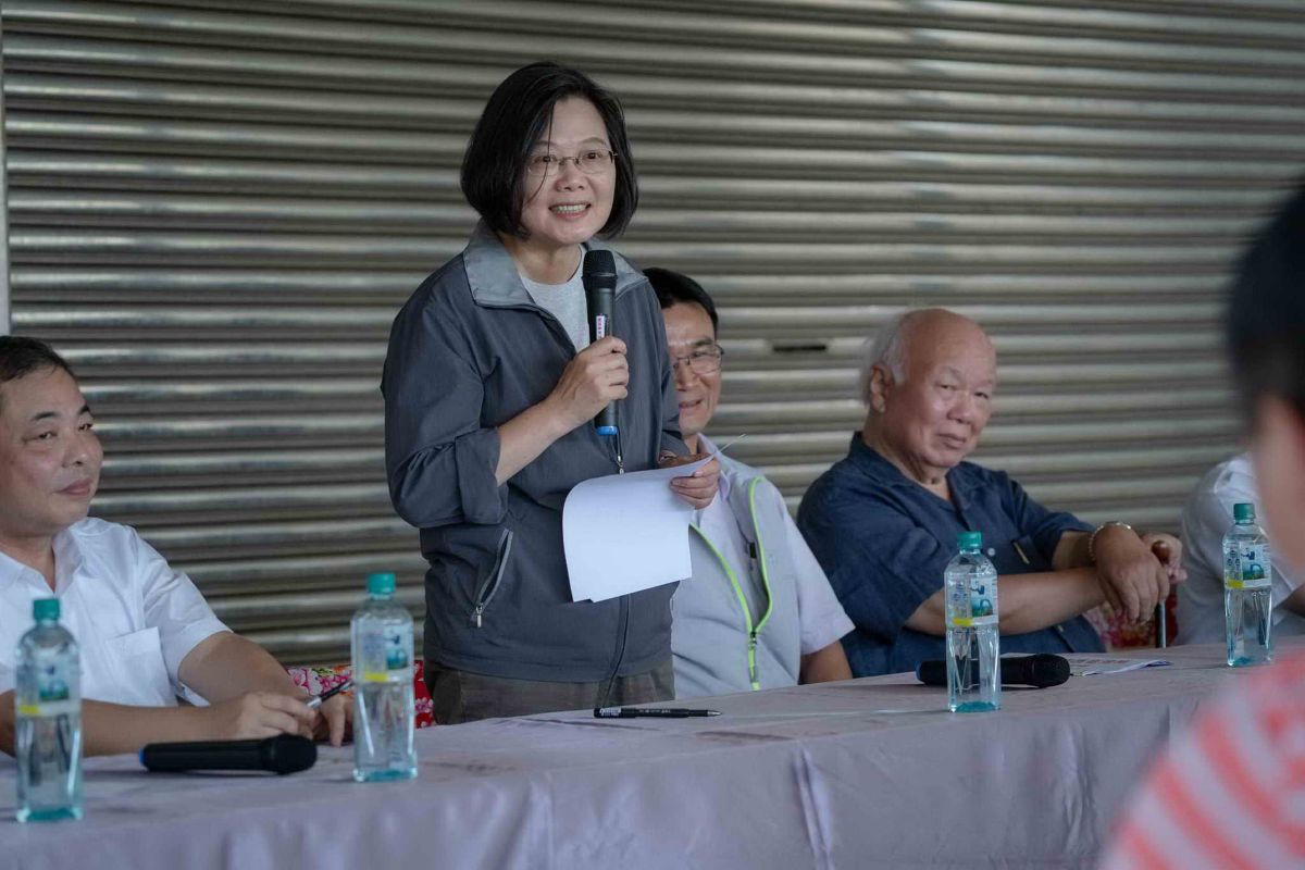 ▲蔡英文強調，雖國際經濟情勢有些變化，但台灣經濟仍穩定成長、稅收增加，讓財政有空間來減稅。（圖／總統府提供）