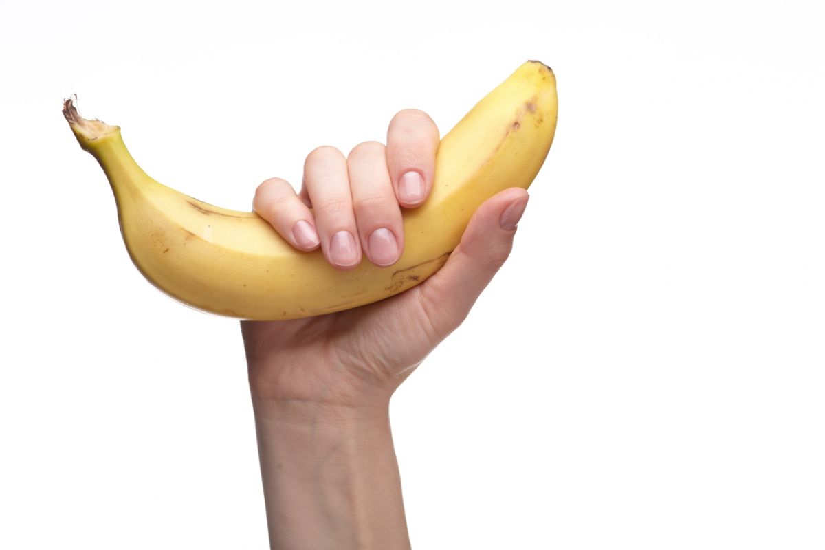 ▲老翁「一柱擎天」 3 個月！醫揪真相竟是它害了命根子。（示意圖／取自 PhotoAC ）