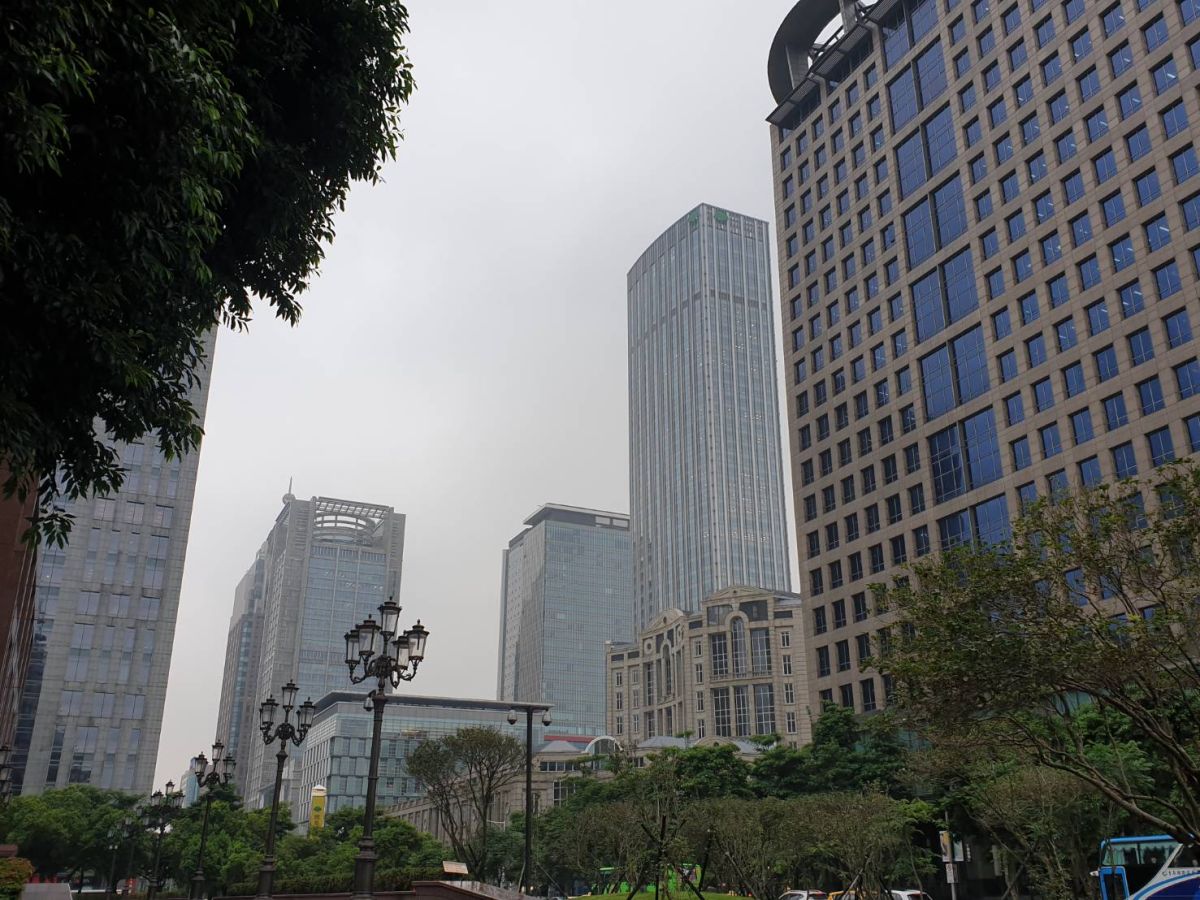 ▲台北市商辦市場需求搶手，大型企業積極投入商用不動產，純辦大樓交易量飆升，頂級商辦租金日趨上升，鄰近信義計畫區的A辦租金也開始水漲船高。(圖／NOWnews資料照片)