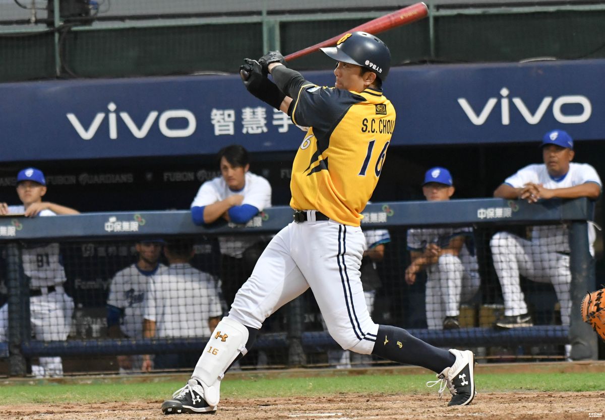 ▲中信兄弟外野手周思齊。（圖／記者葉政勳攝 , 2019.07.06）
