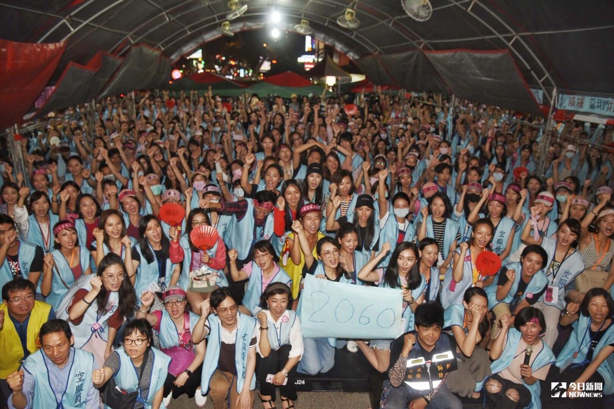 ▲長榮空服員罷工為期 17 天終於落幕。（圖／記者陳明安攝， NOWnews 資料照片）