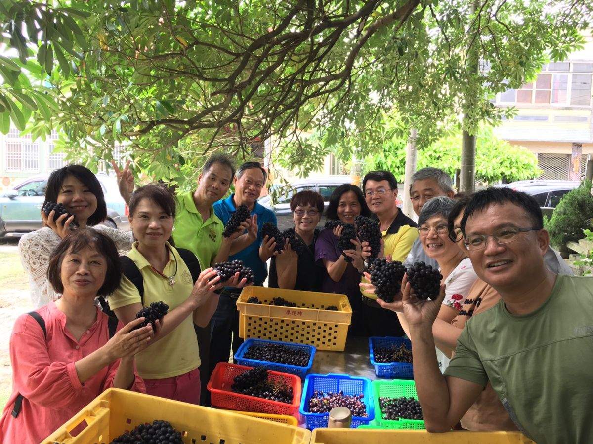 ▲二林西斗農村產業促進協會首度推出「紫香金迷玩味釀酒趣」活動，帶領來自全省各地的民眾展開微醺小旅行，活動共分四梯次。（圖／記者陳雅芳攝，2019.07.07）