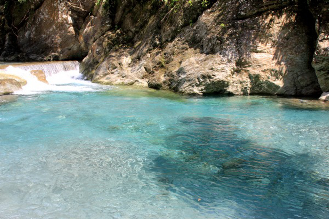 ▲今天上午一名男子於砂婆礑戲水時溺水，經搶救後無效。（圖／記者鄭志宏翻攝）