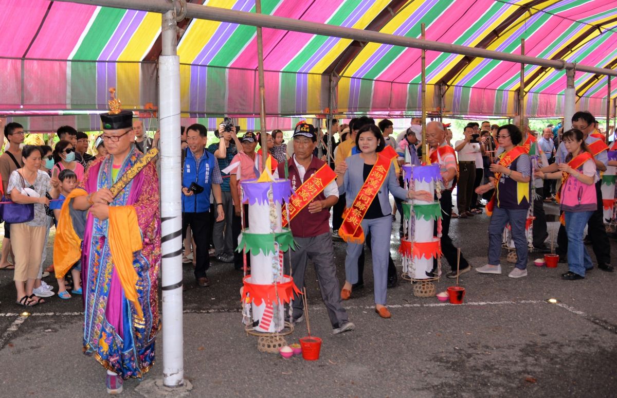 ▲縣長張麗善參加2019牽水狀系列活動-起狀儀式。（圖／記者蘇榮泉攝，2019.07.10）