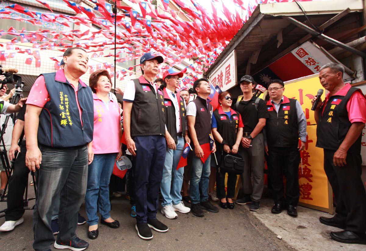 ▲郭台銘說，國民黨不知道如果這次選舉無法促成他跟韓好好合作的話，將可能出現三輸局面，「我擔心國民黨的這面國旗還能掛多久？」（圖／記者李春台攝, 2019.07.11）