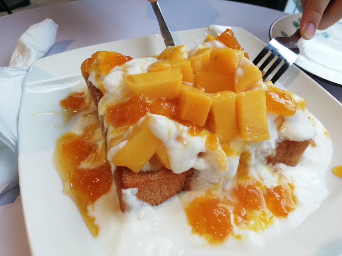 ▲「芒到不行」甜點，視覺療癒、口感不膩，夏季絕佳好味。（圖/記者邱嘉琪攝，2019.07.11）