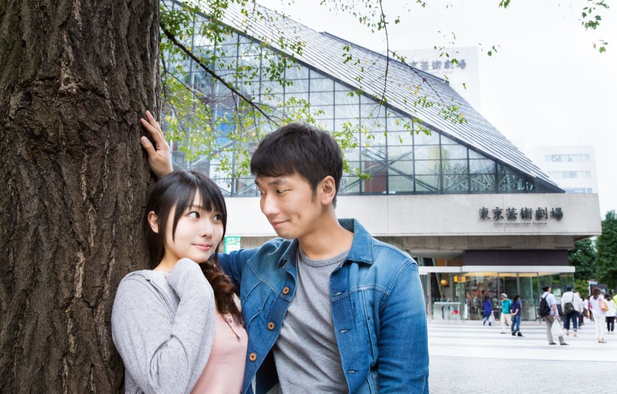 ▲一名男網友分享自己被正妹「搭訕」的真實事件，當下開心地以為「春天來臨了」，卻沒想到真相曝光後場面瞬間「超尷尬」。示意圖與本文無關。（圖／ PAKUTASO ）