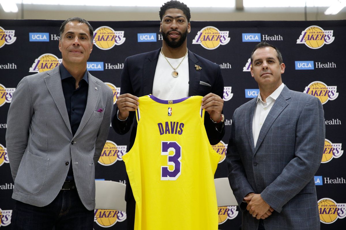 ▲「一眉哥」Anthony Davis在湖人的新號碼是3號。（圖／美聯社／達志影像）