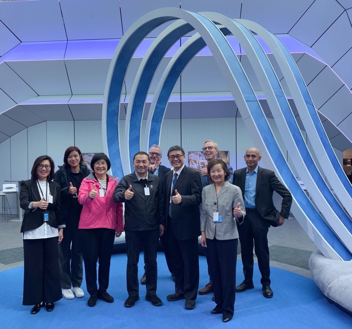 ▲新北市長侯友宜率市府團隊參訪芬蘭諾基亞總部。（圖／新北市政府提供）